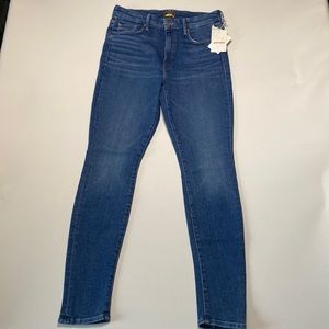 Mother "The Looker" in "Briefly Gorgeous" wash size 30